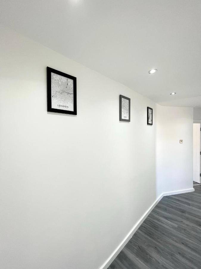 Lovely 4 Bed Apartment Perfect For Families! London Exterior foto