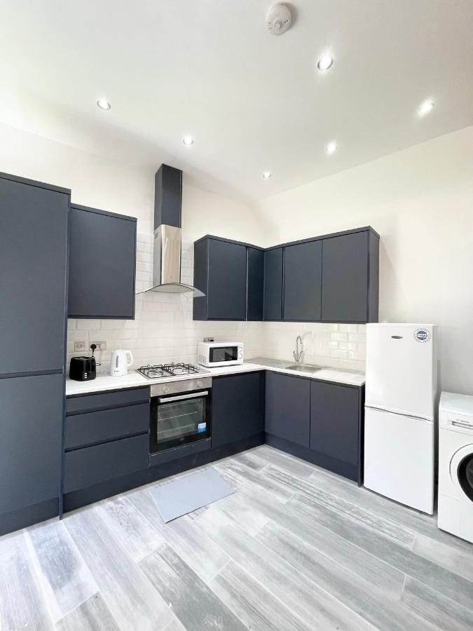 Lovely 4 Bed Apartment Perfect For Families! London Exterior foto